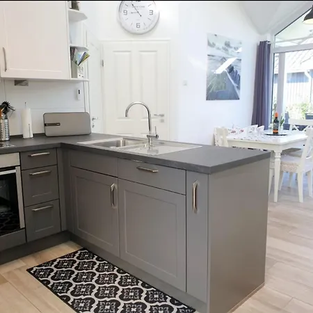 Nyaraló Rachel Iii Schoenberg - Holm