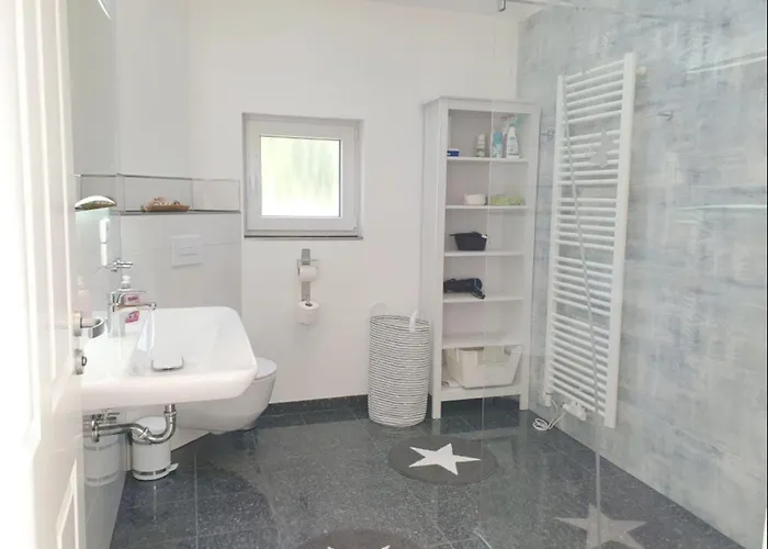 Nyaraló Rachel Iii Schoenberg - Holm *